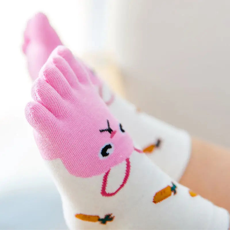 Kids Cute Comfortable High Qualtiy Hot Sale Five Fingers Socks Cotton Fashion Non Slip Pilates Cute Animal Toe Socks