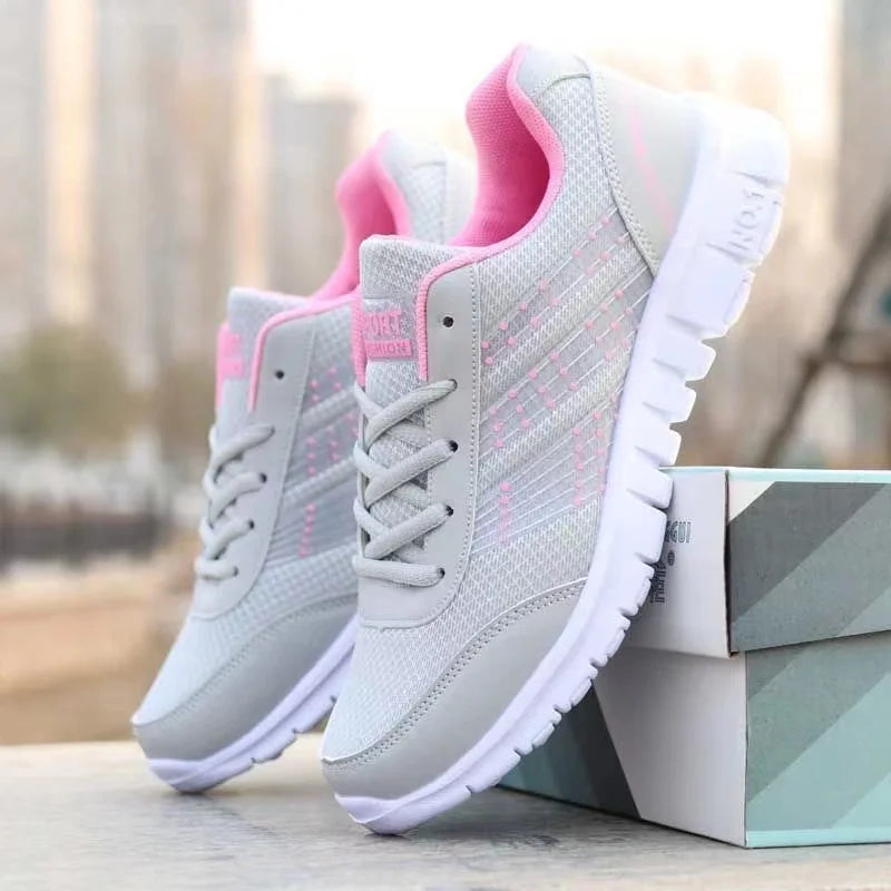 Spring and Autumn Ladies Daily Women's Shoes Casual Sports Korean Fashion Breathable Flat Bottom Running Light Travel Sneakers