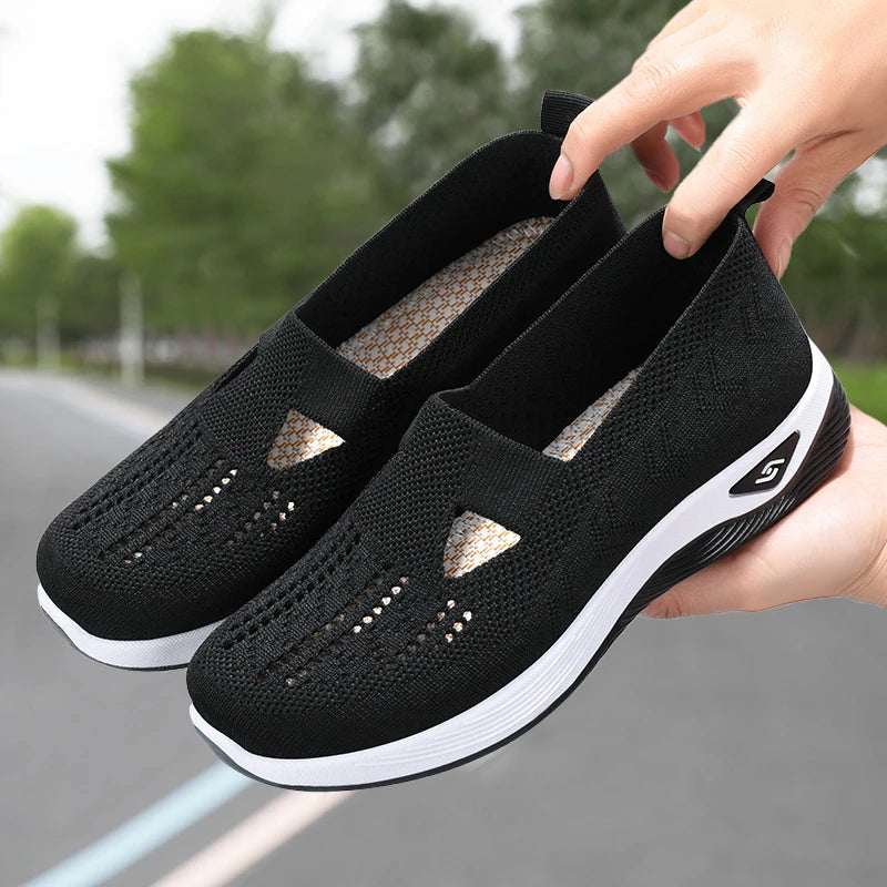 Summer New Comfort Casual Women's Shoes New Fashion Soft Sole Breathable Hollow Out Flat Shoes for Women Zapatos De Mujer