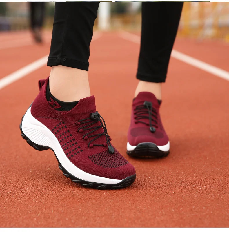 Women's Walking Shoes Fashion Sock Sneakers Mesh Breathe Comfortable Nursing Trainers Casual Platform Loafers Non-Slip Elevator