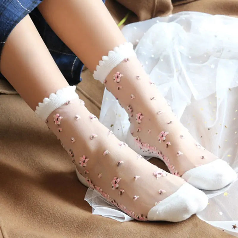 1 Pair Summer Breathable Ultra Thin Socks Women Transparent Lace Silk Crystal Rose Flower Girls Elastic Short Socks Female Sox