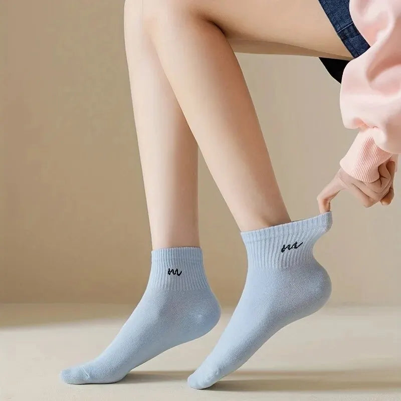 5 Pairs Letter Print Socks Comfy & Breathable Sports Short Socks Women's Stockings & Hosiery Soft & Comfy All-match Short Socks