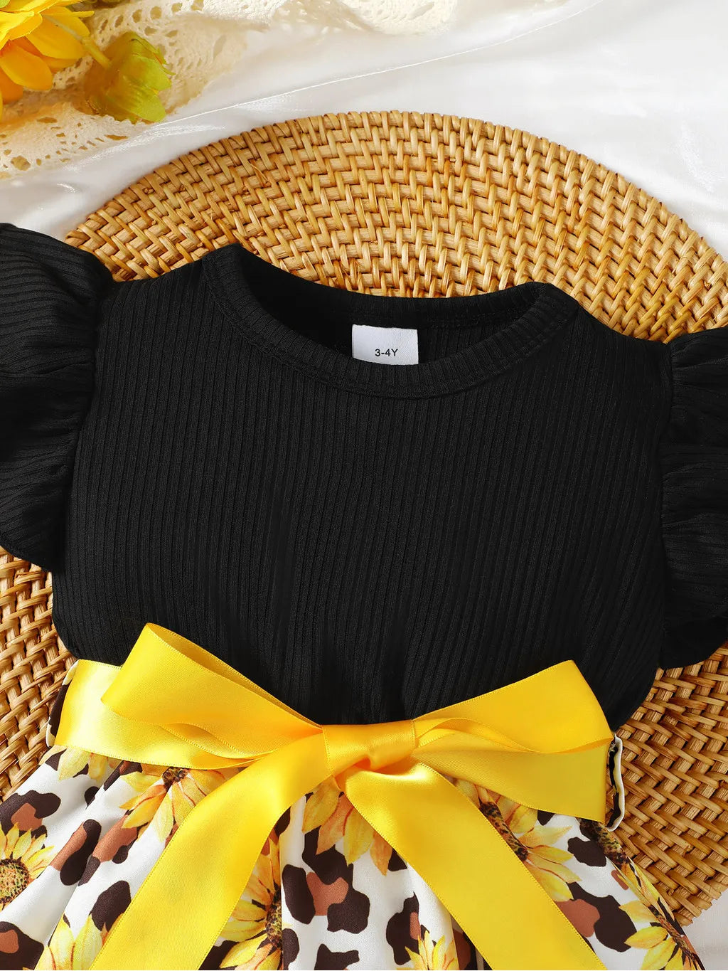 Summer Child Girl Fashion Dress Petal Sleeve Patchwork Sunflower Dress with Big Bow Birthday Party Costume for Kids 4-7 Years