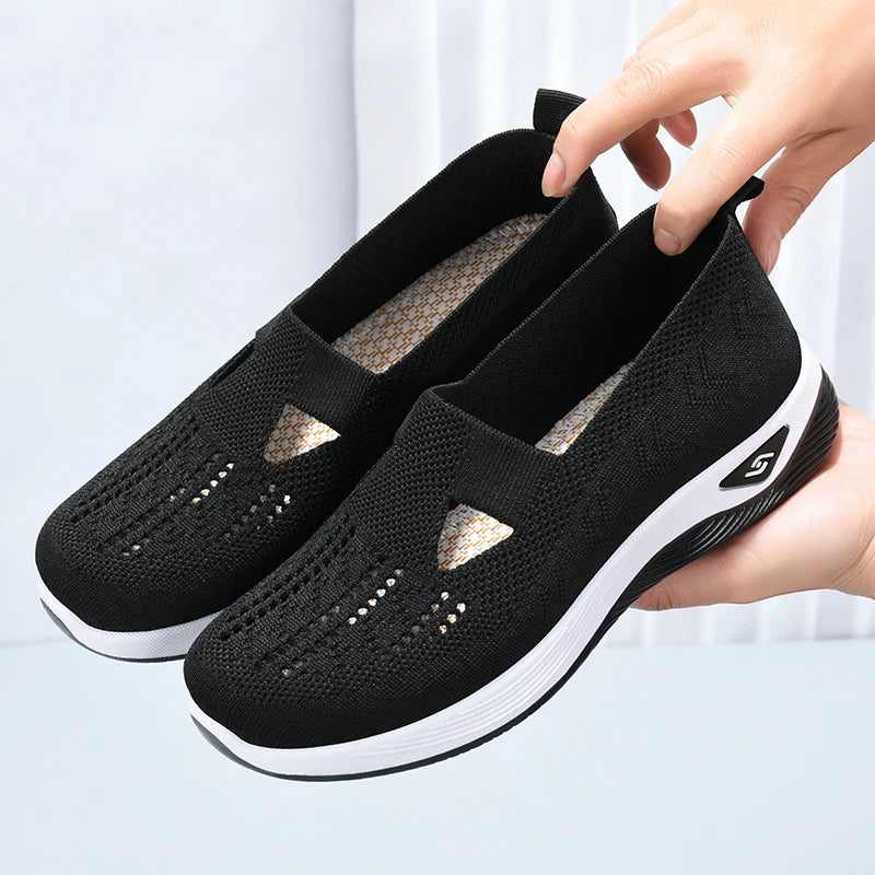 Summer New Comfort Casual Women's Shoes New Fashion Soft Sole Breathable Hollow Out Flat Shoes for Women Zapatos De Mujer