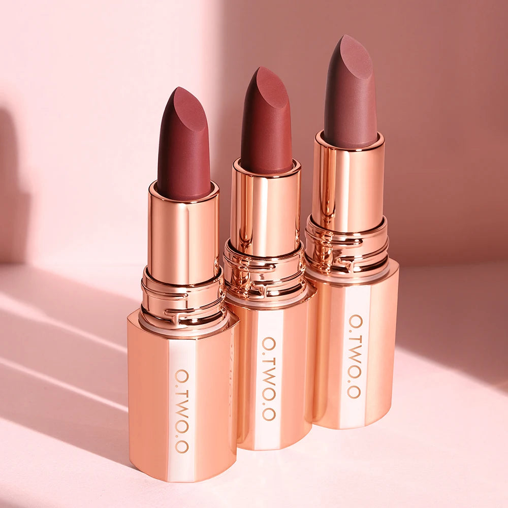 O.TWO.O Matte Lipstick Long Lasting Waterproof Lip Stick Smudge-free Classic Highly Pigmented Velvet Finish Lip Tint Makeup