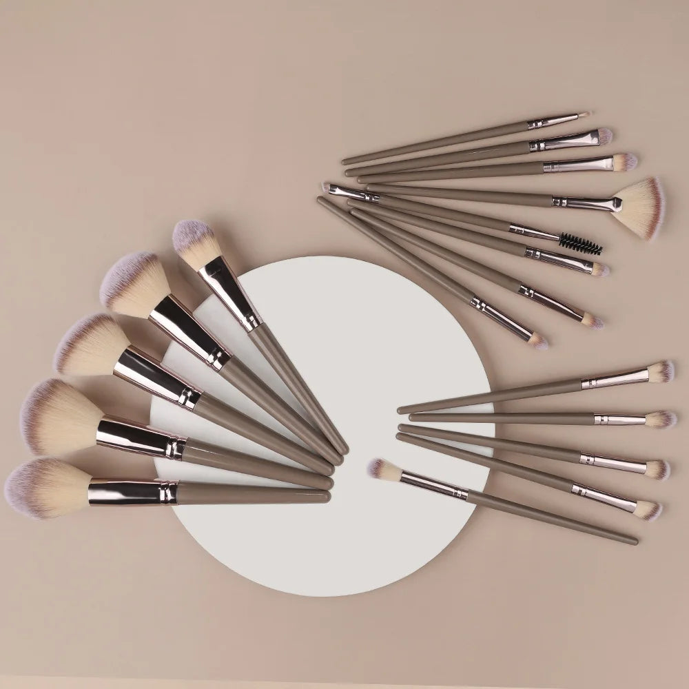 1/20Pcs Makeup Brush Set Professional Super soft detail Blush highlighter Foundation Concealer Eyeshadow Brush Women Beauty Tool