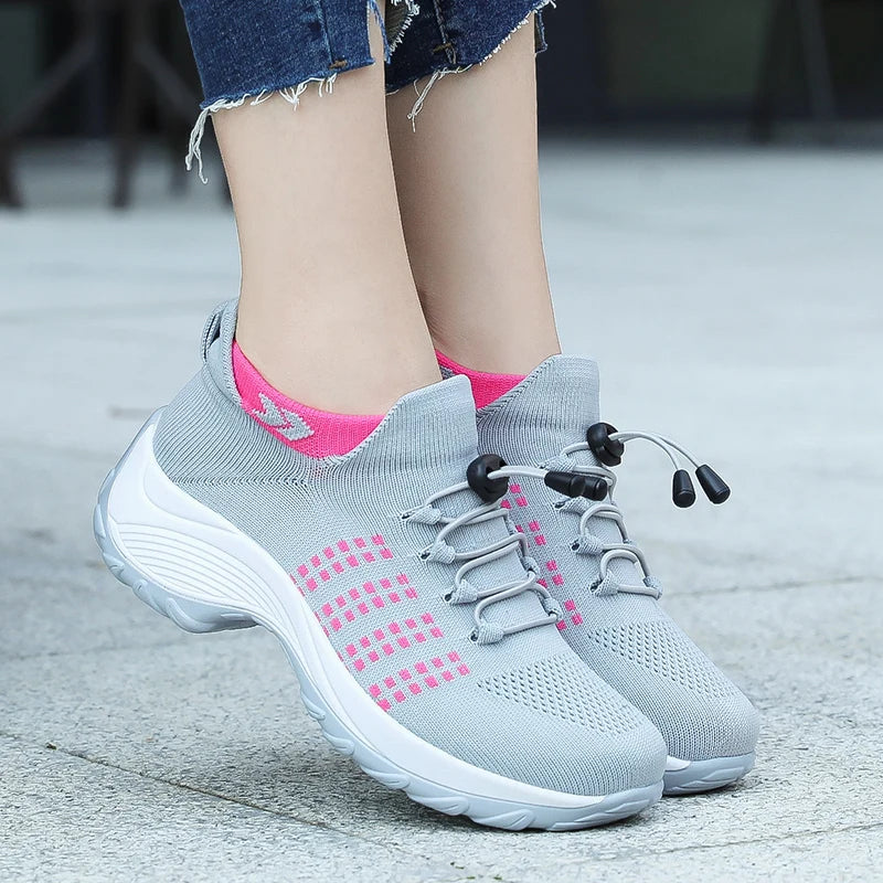 Women's Walking Shoes Fashion Sock Sneakers Mesh Breathe Comfortable Nursing Trainers Casual Platform Loafers Non-Slip Elevator